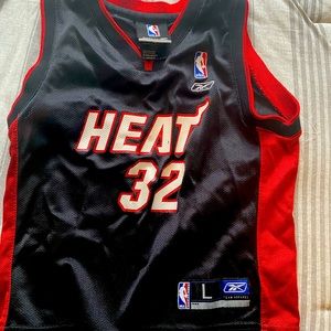 Shaquille ONeal Youth 7 Miami Heat Jersey.